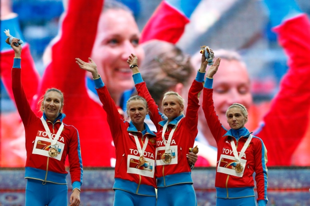 Russian Female Runners Say Their Kiss Was Just A Kiss Not A Protest