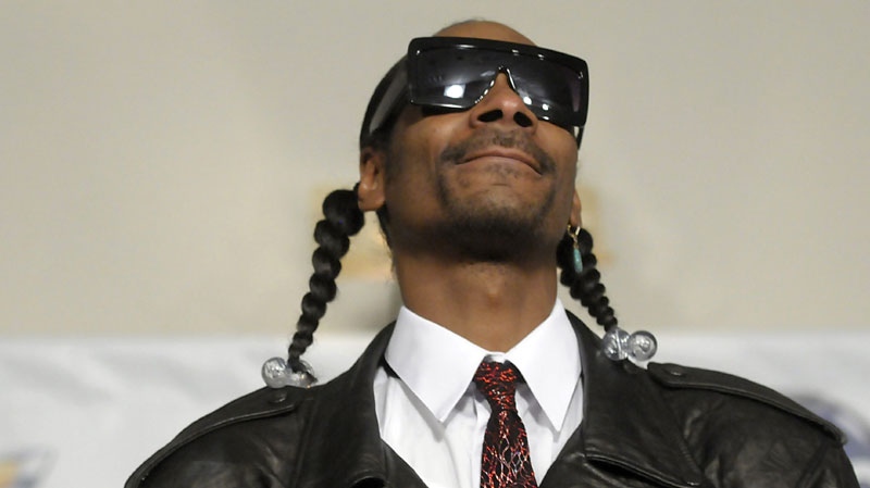 Rapper Snoop Dogg poses in the press room at the 2011 Billboard Music Awards in Las Vegas on Sunday, May 22, 2011. (AP Photo/Dan Steinberg)