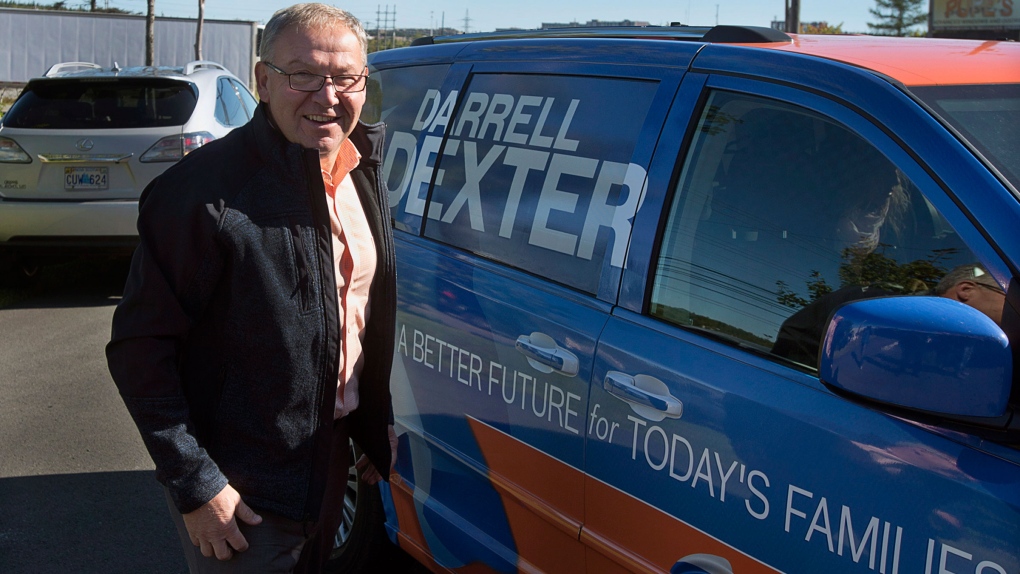 Darrell Dexter campaigns in Halifax