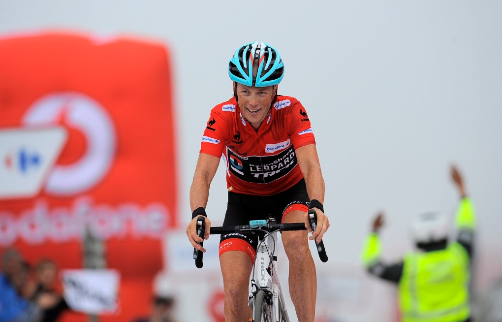 41-year-old Christopher Horner wins Spanish Vuelta to become ...