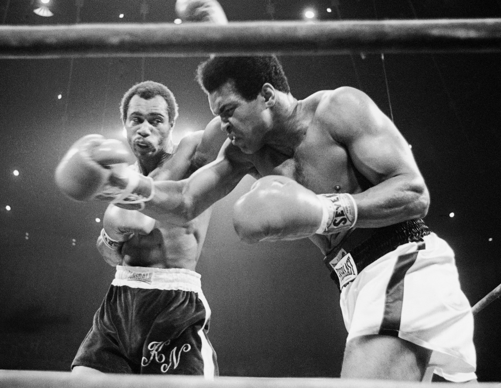 Ken Norton fights Muhammad Ali