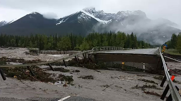 Alberta flood recovery statistics