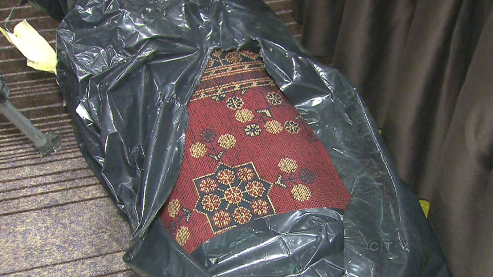 heroin found woven into carpets
