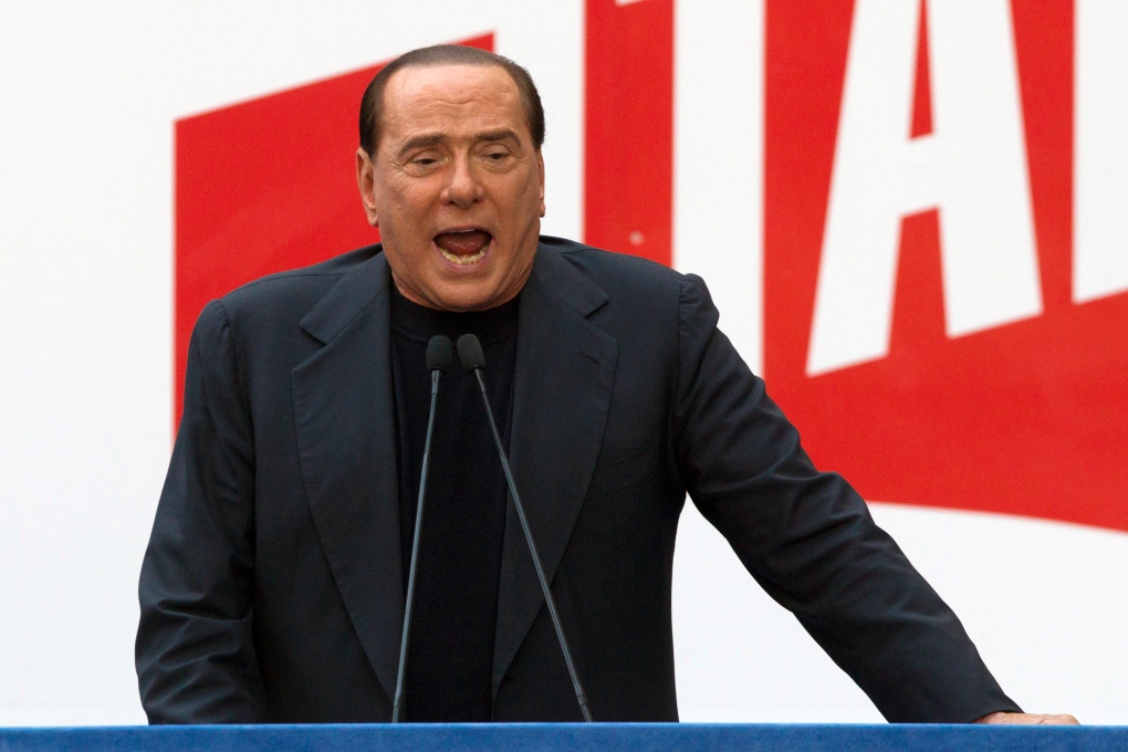 Berlusconi ministers resign 