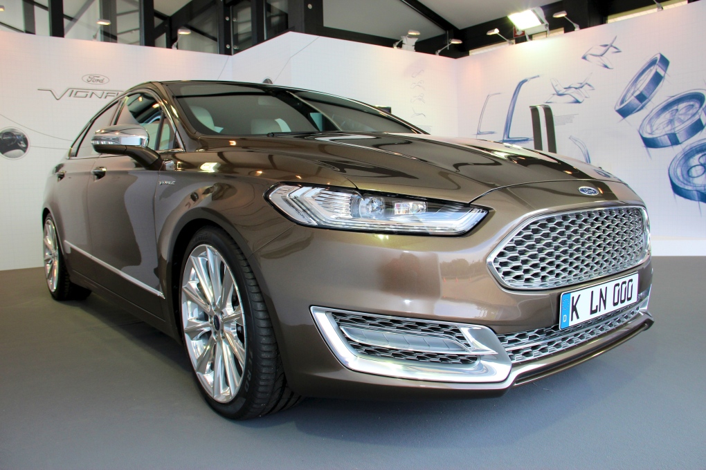 Ford to launch luxury line in Europe 