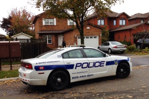 Police on the scene of a dog attack in Mississauga on Saturday, October 26, 2013. (Tom Podolec / CTV Toronto)