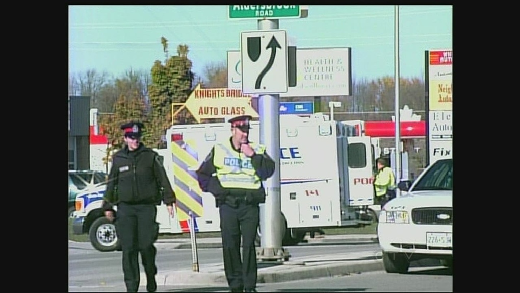CTV London/Windsor: Pedestrian struck