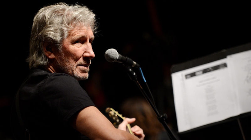Roger Waters to play with wounded veterans