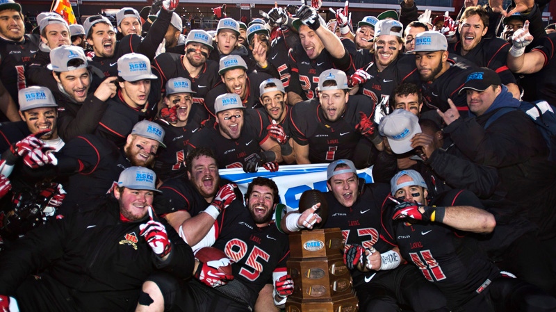 Laval Rouge et Or celebrates winning the RSEQ fina