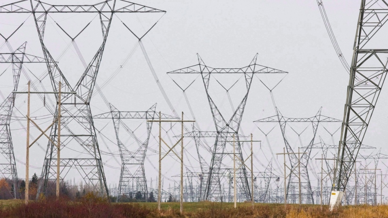 Hydro Quebec power lines are shown on Oct. 29, 2009 in Levis Que. (THE CANADIAN PRESS/Jacques Boissinot)