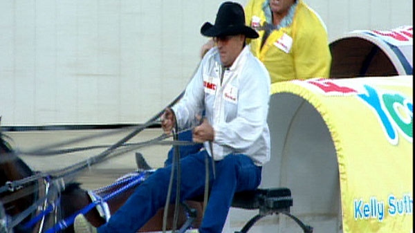 A second horse has died after fracturing its leg at the 2011 Calgary Stampede during a chuckwagon race.
