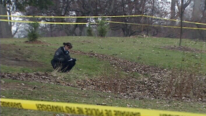 Police investigate bizarre case of man found naked and hurt in west Ottawa Park