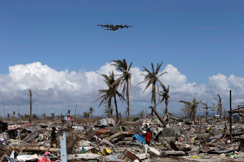 Typhoon Haiyan Tacloban damage aid Philippines