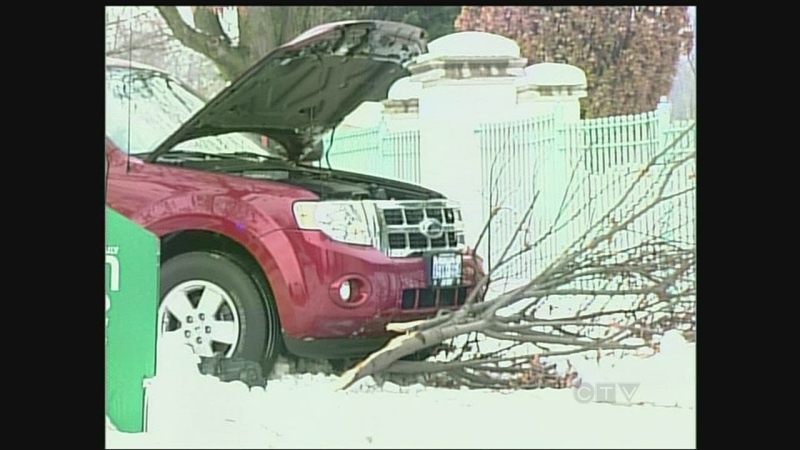 CTV London/Windsor: Death after crash
