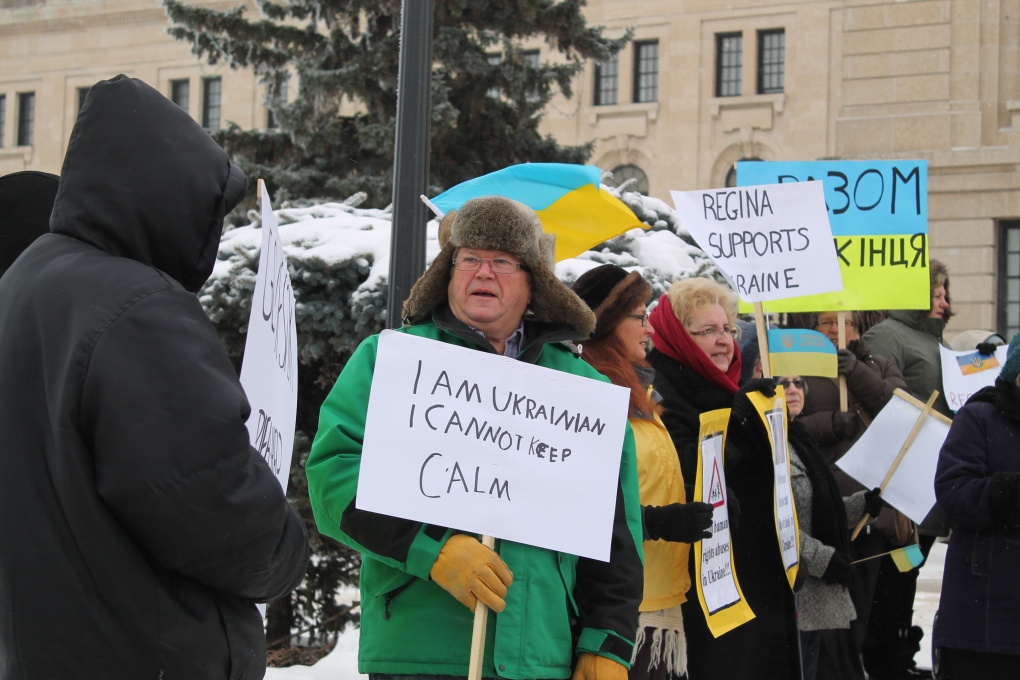 Rally held in Regina to support Ukrainian protesters | CTV News