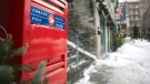 Canada Post has a message for last minute gift-givers: Time is running out to send your holiday packages. (CP Images)