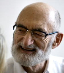 Dr. Henry Morgentaler smiles as he answers questions during a news conference in Toronto on Wednesday, July 2, 2008. (Frank Gunn / THE CANADIAN PRESS)