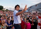 Liberal leader Justin Trudeau addresses supporters at a barn party in St. Peters Bay, P.E.I. on Aug. 28, 2013. (Andrew Vaughan / THE CANADIAN PRESS)