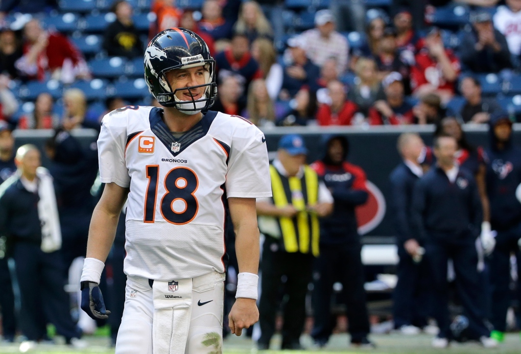 Peyton Manning sets NFL record