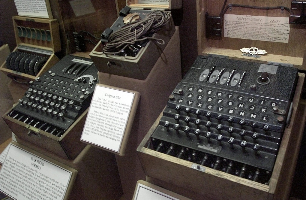Code-breaker mathematician Alan Turing pardoned
