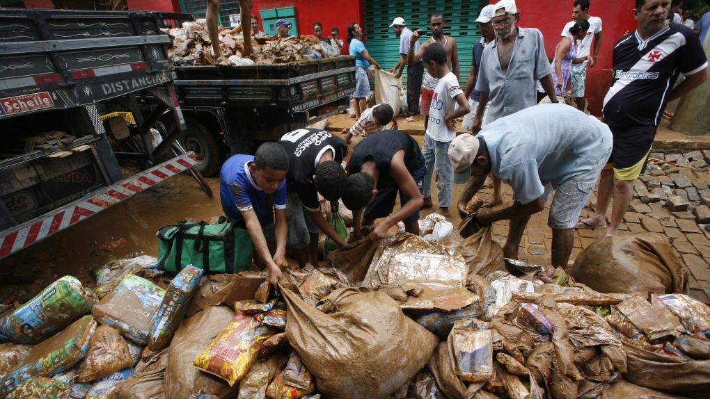 Brazil flood death toll rises to 32