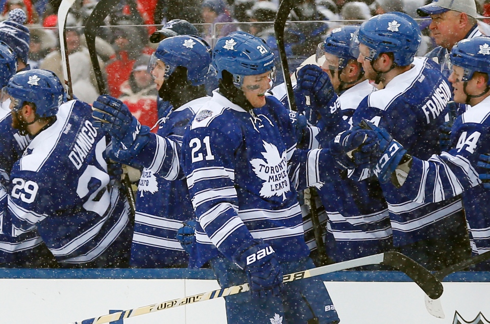 Red vs Blue at Winter Classic? Leafs, Wings Jerseys Spotted –  SportsLogos.Net News