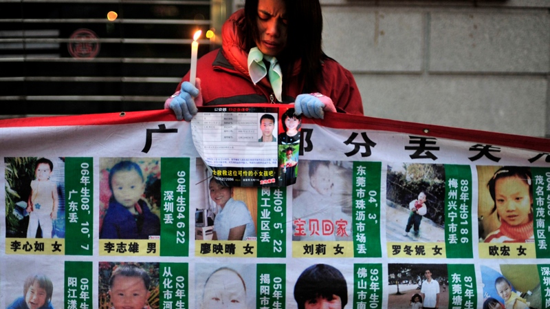 China doctor convicted baby trafficking