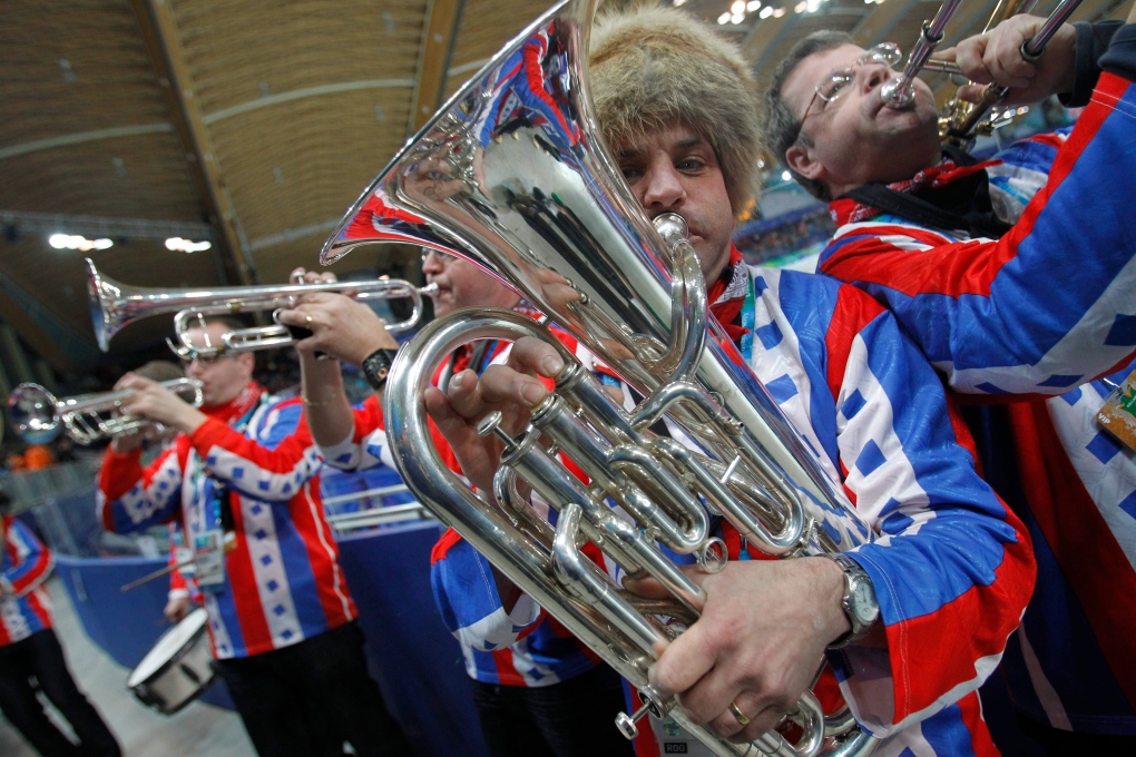 Dutch band to support gay rights in Sochi