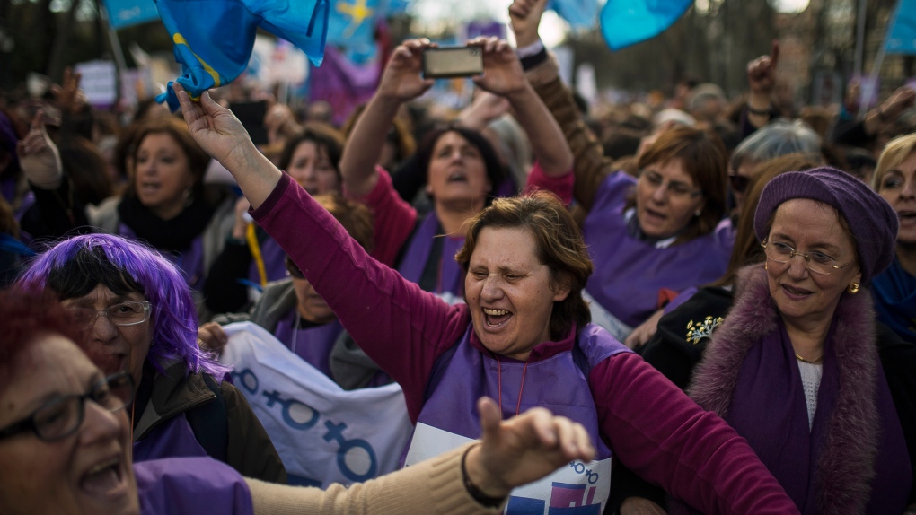 Spain protest against abortion laws