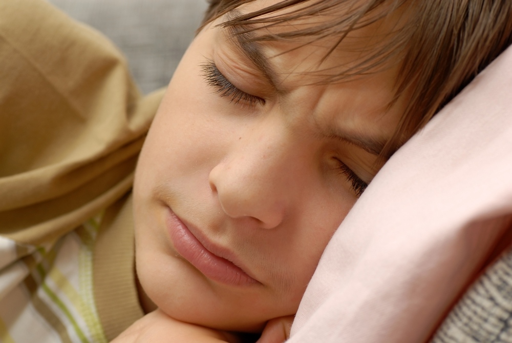 How to help teens sleep more