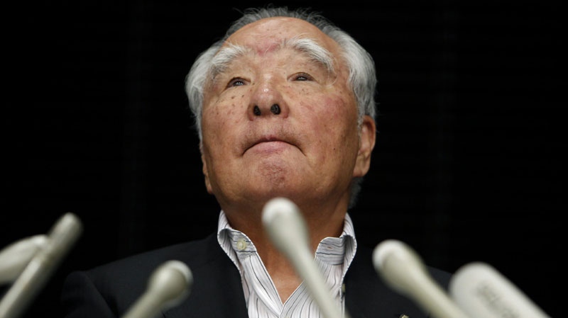 Suzuki Motor Corp. Chairman and CEO Osamu Suzuki reacts during a press conference in Tokyo Monday, Sept. 12, 2011. (AP Photo/Shizuo Kambayashi)