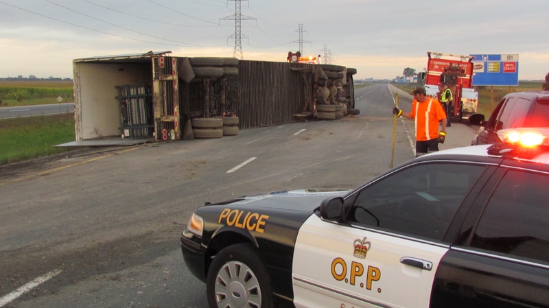 Truck roll over on Highway 401 at Chatham Tuesday, September 20, 2011
