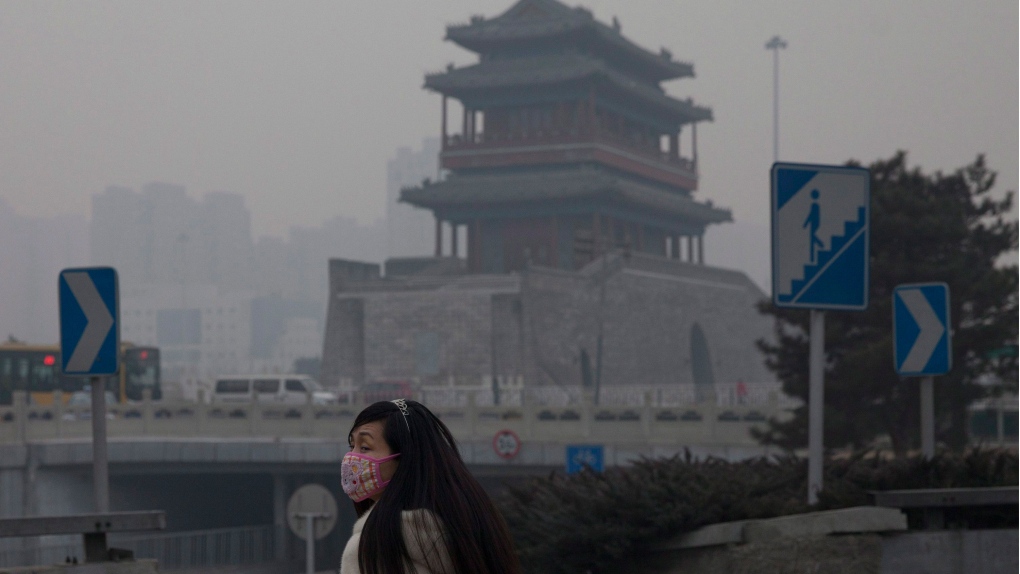 China dispatches pollution teams