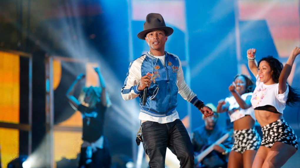 Pharrell Williams rocks Oscars' music rehearsals