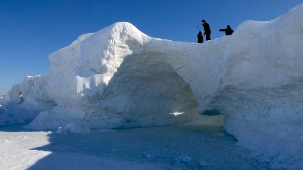 Ice caves on Lake Michigan