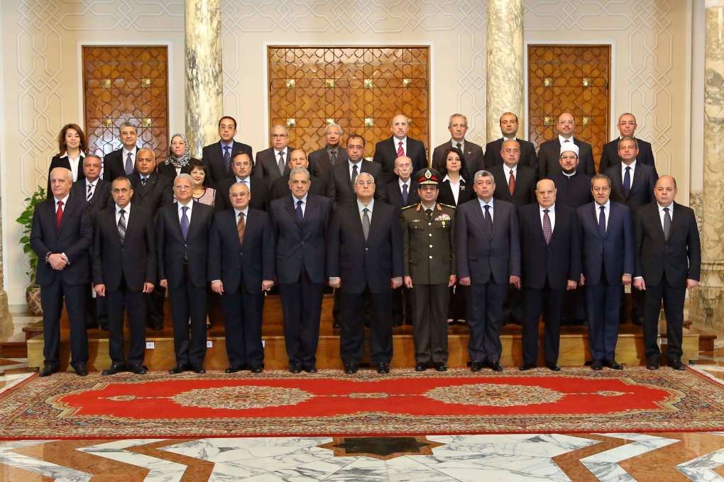 Egypt's interim gov't sworn in