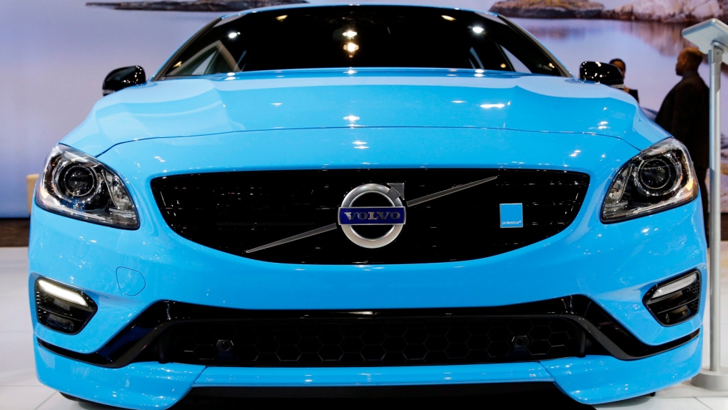 Volvo sees strong Q4 sales growth