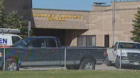 �cole Stanley Knowles School was closed Friday, Sept. 30 and Monday, Oct. 3, 2011 because of a watermain break.