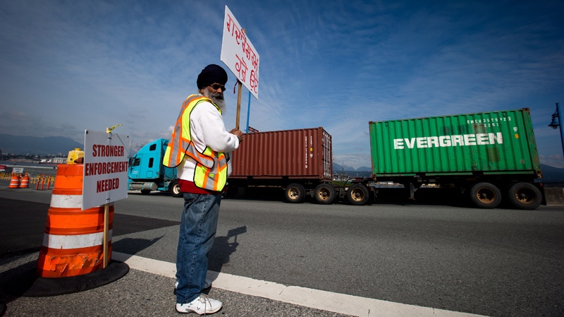 Port Metro Vancouver truckers strike