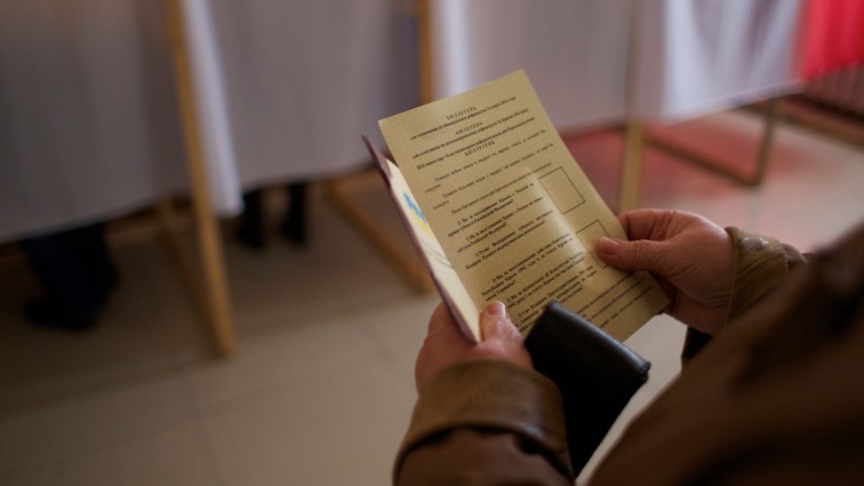 Crimea holds referendum vote