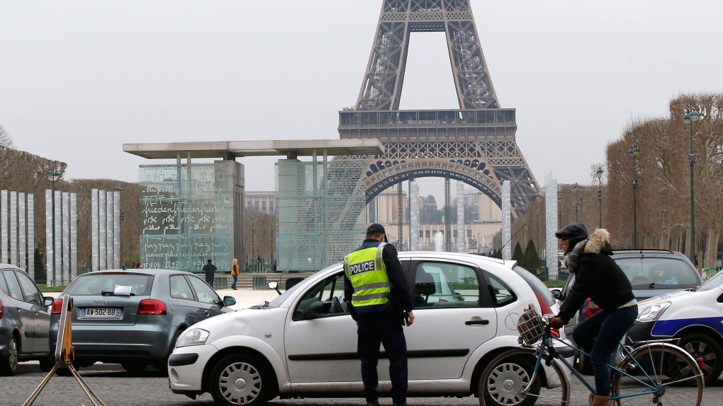 Paris fights toxic smog