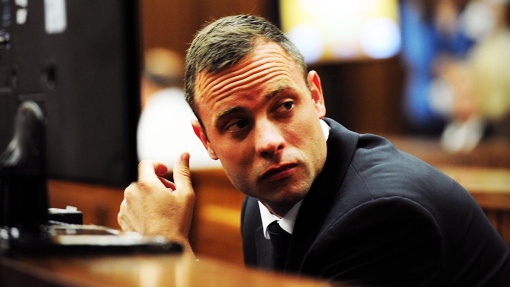 Oscar Pistorius listens to ballistics testimony