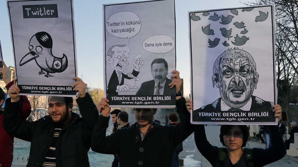 Twitter users circumvent Turkey's ban on Twitter