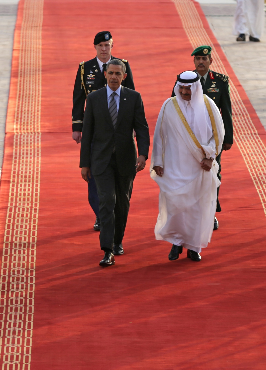 Obama meets with Saudi king
