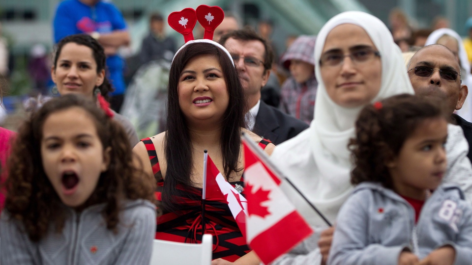 Canada to admit 340,000 immigrants a year by 2020 under new three-year