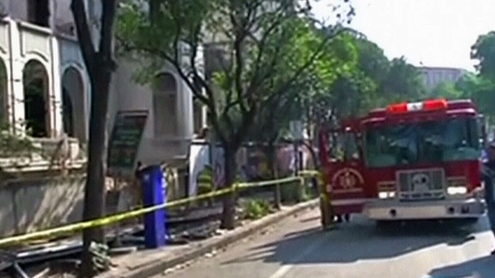 Emergency crews on the scene after Mexico quake
