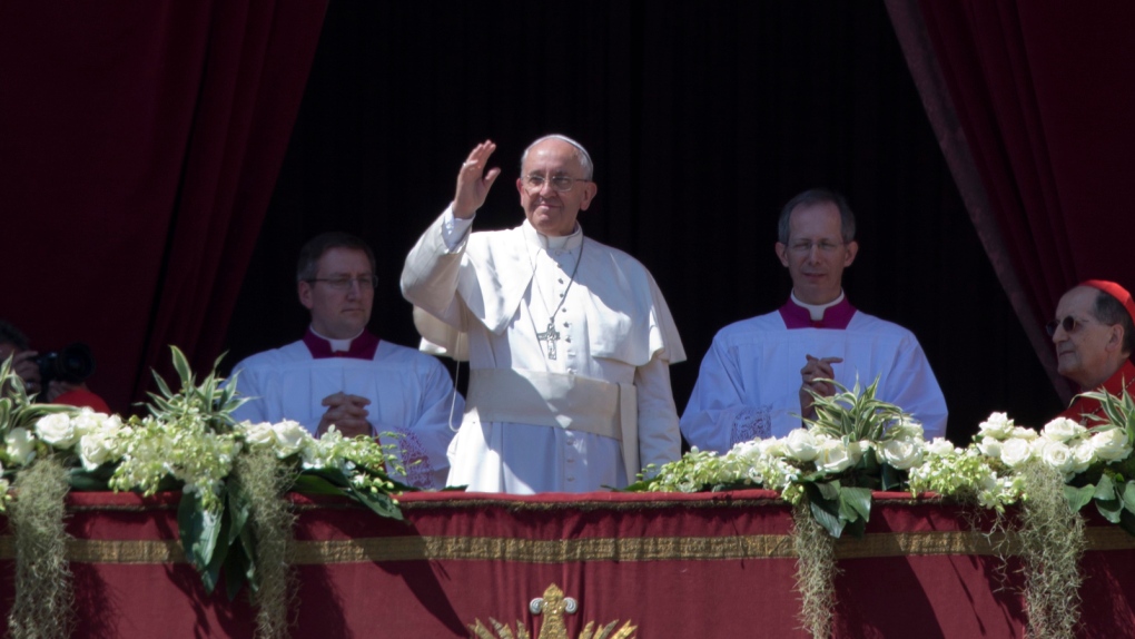 Pope Francis gives Easter Mass