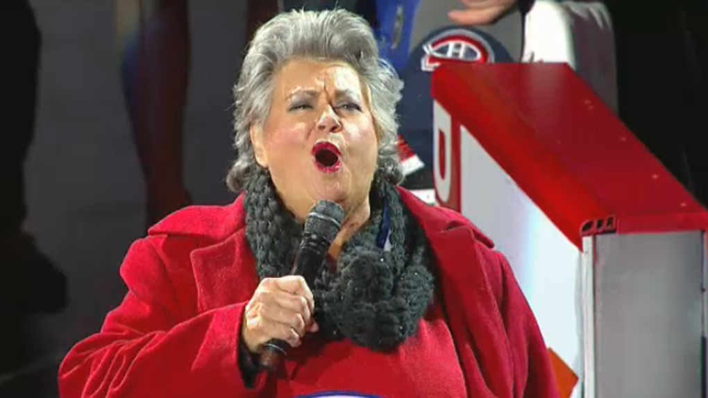 Ginette Reno sings O Canada 