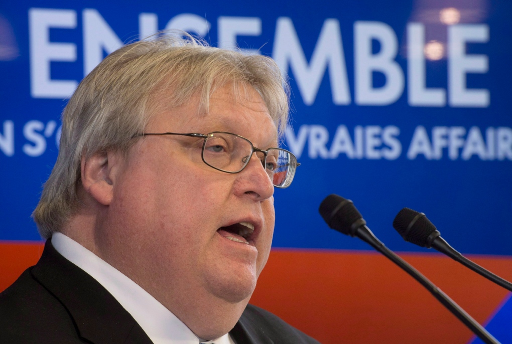 Petition for Quebec health minister to lose weight