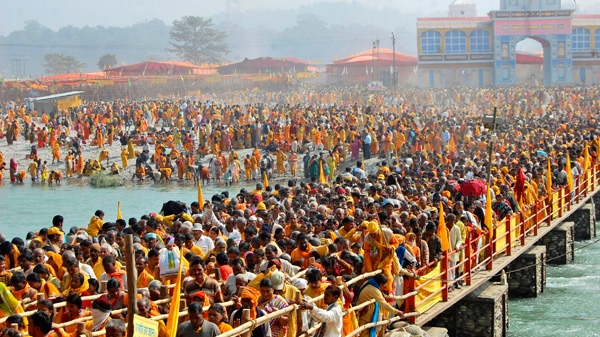 Official: 16 Hindus die in stampede in north India